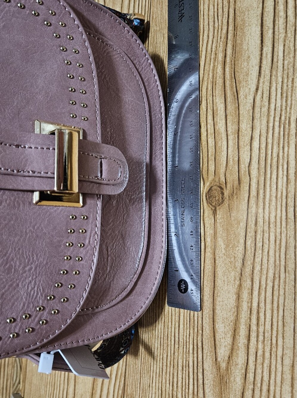 Vegan Leather Purse Crossbody Strap Pink Gold Grommet - Picture 10 of 11